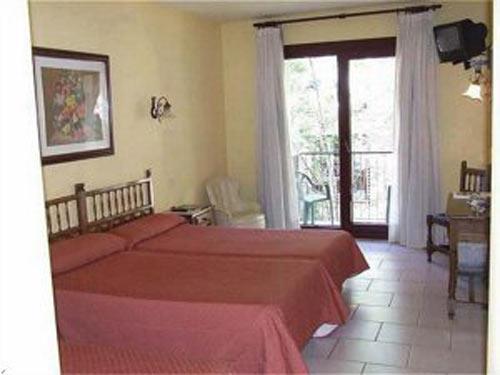 Husa Xalet Besoli 3* қонақ үйі