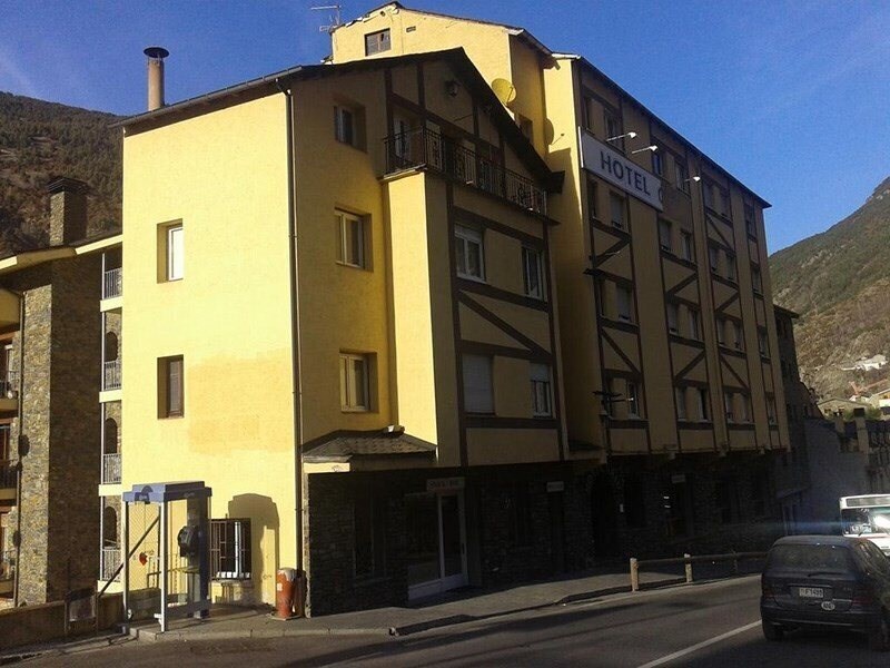 Отель Hermus 2*