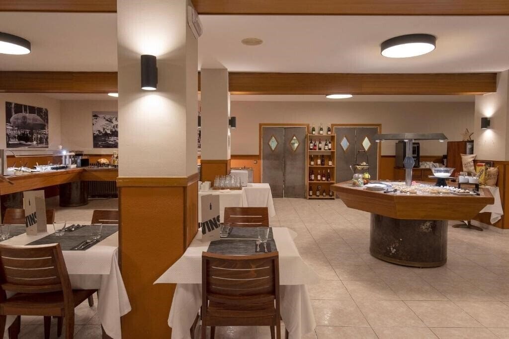 Изображение Encamp 3*