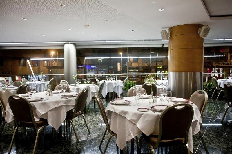 Fenix 4* суреті