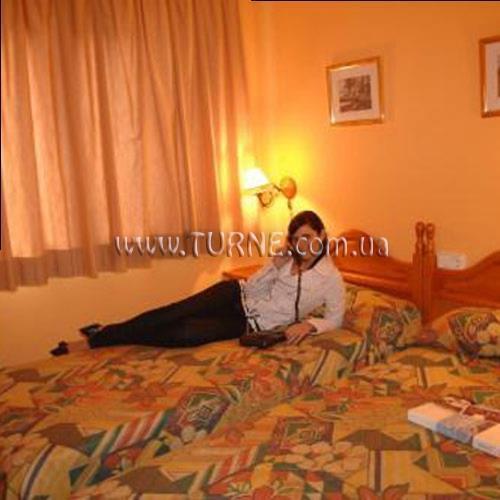 Отель Aptos Solana De Ransol 3*