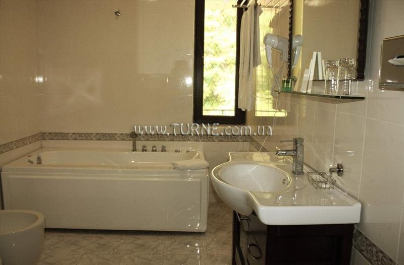 Best Western Paradise Hotel Dilijan 4* қонақ үйі