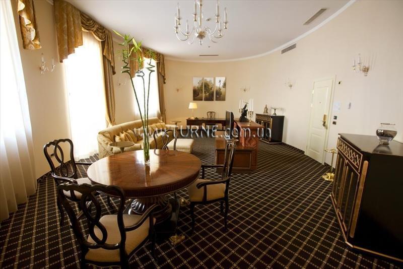 Golden Tulip Hotel Yerevan 5* қонақ үйі