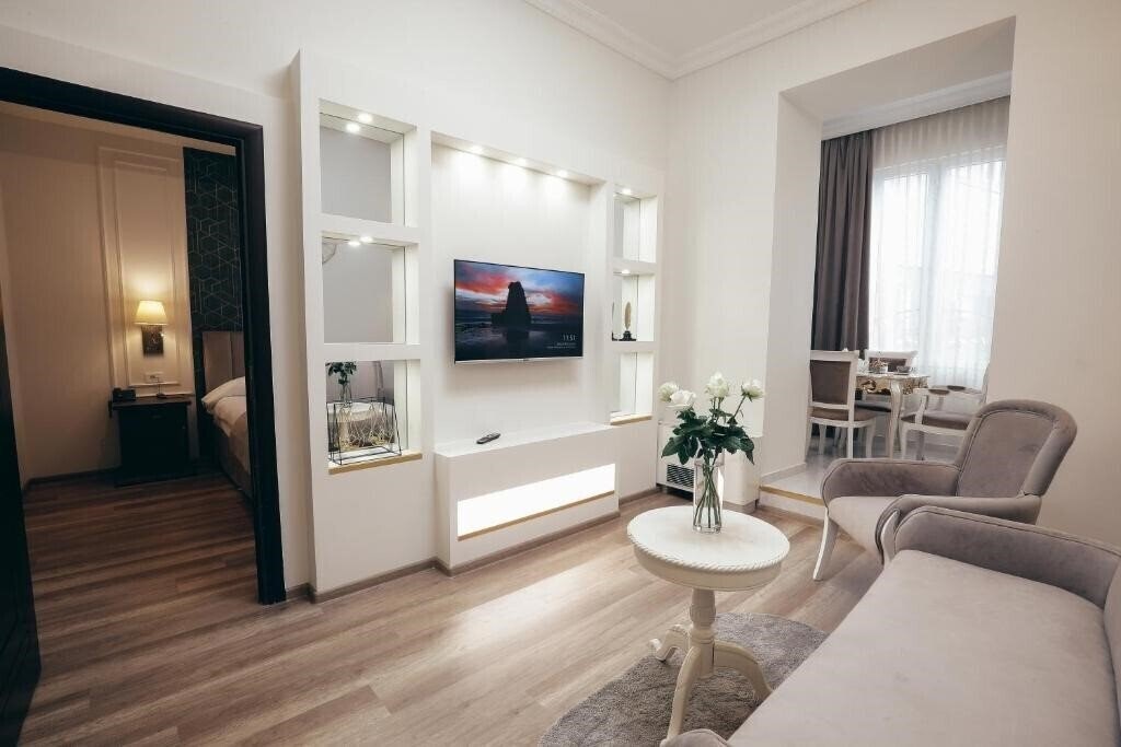 Imperial Hotel Palace 4* фотосуреті