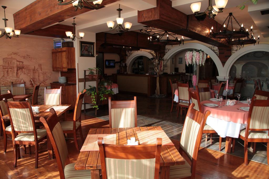 Фото Shirak Hotel 3*