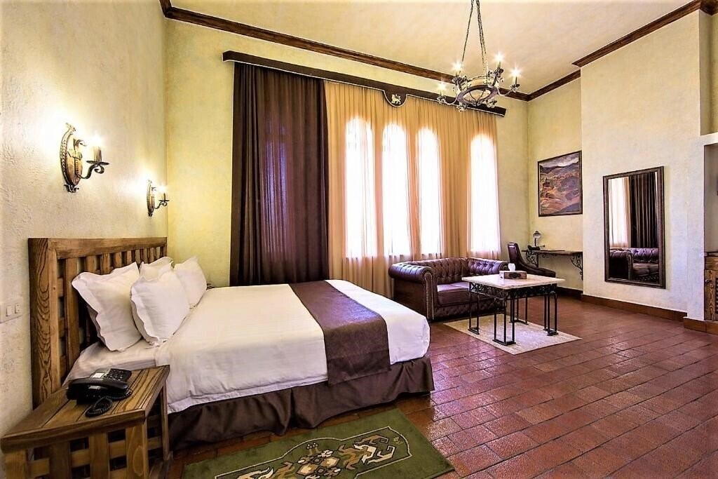 Caucasus 4* фотосуреті