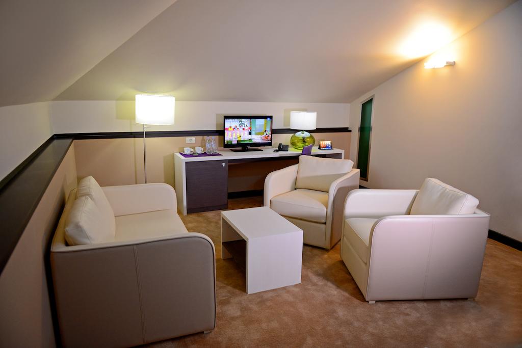 My Hotel Yerevan 3* суреті