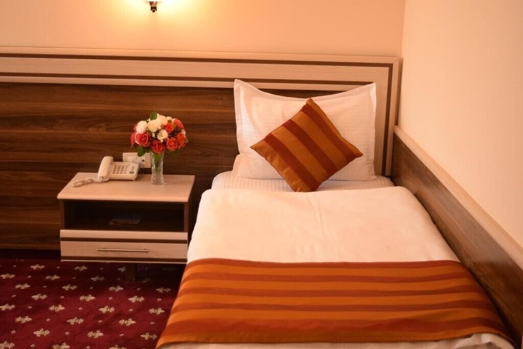 Artsakh Hotel 3* суреті