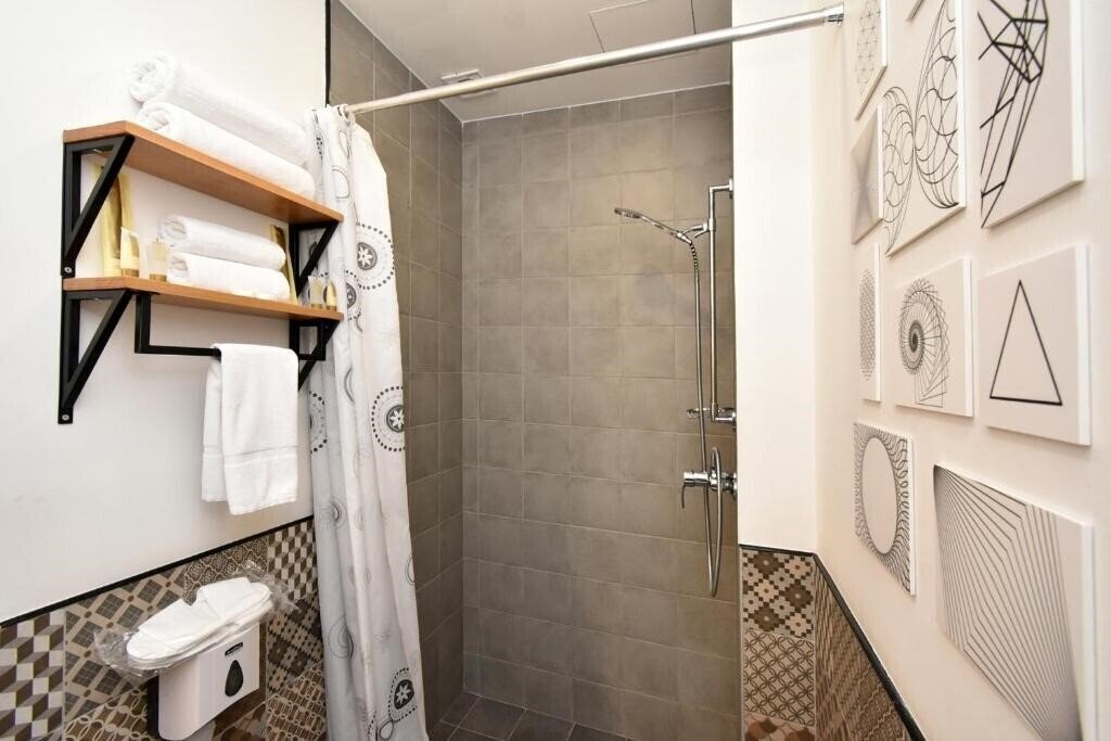 Фотография In City Hotel 4*