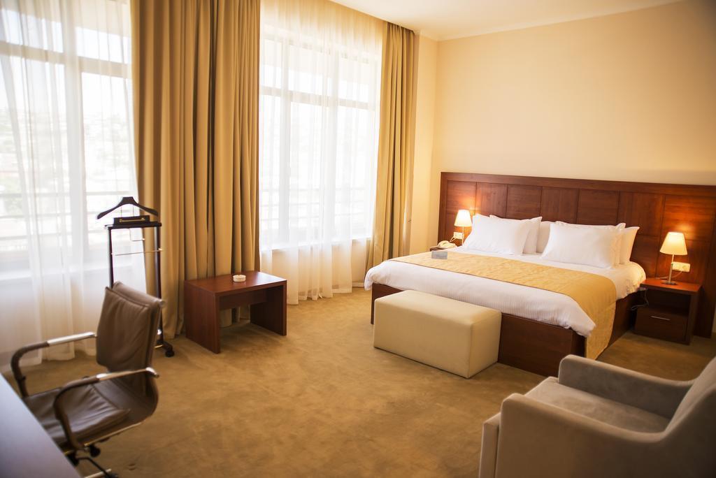 Фотография Ani Plaza 4*