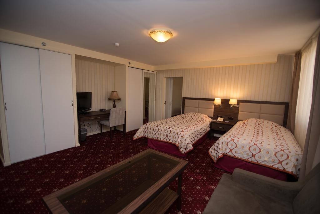 Картинка Ani Plaza 4*