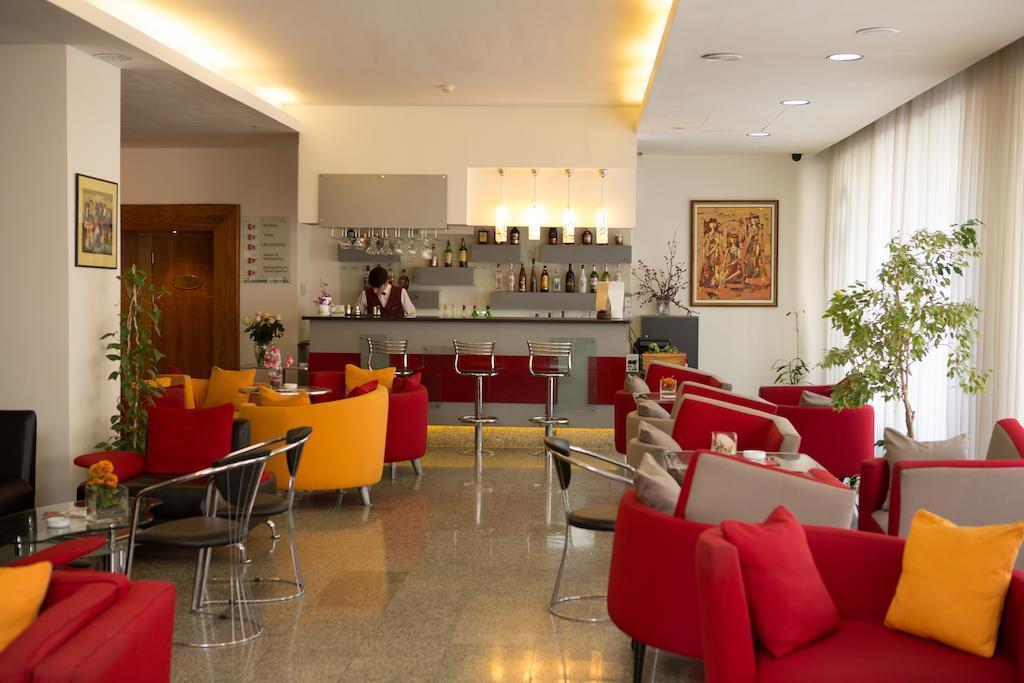 Europe Hotel 4* суреті