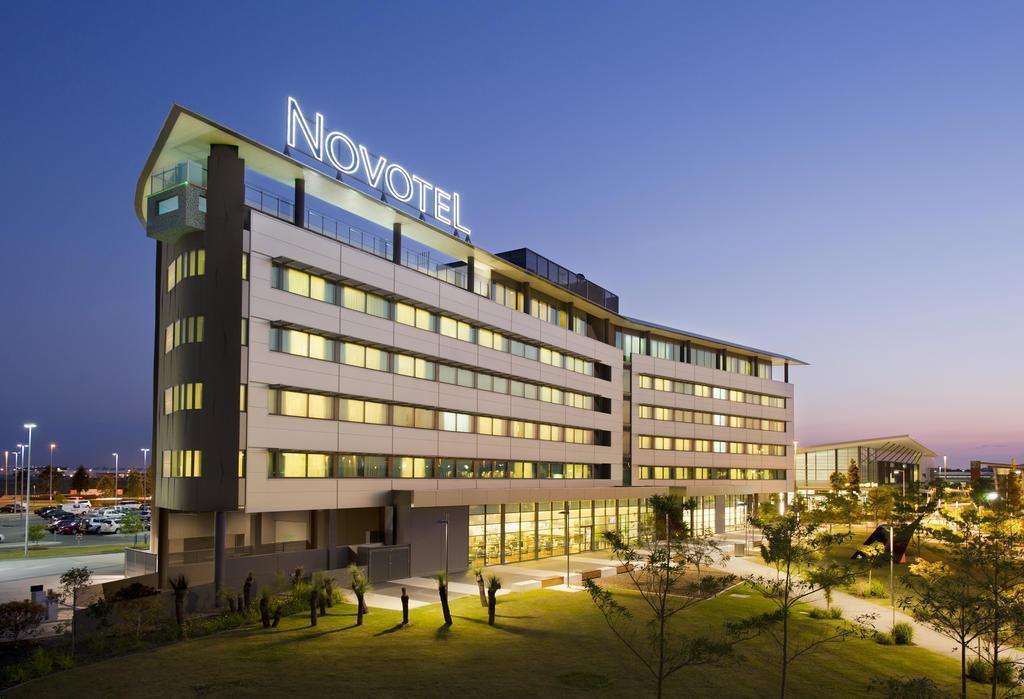 Отель Novotel Brisbane Airport 4*