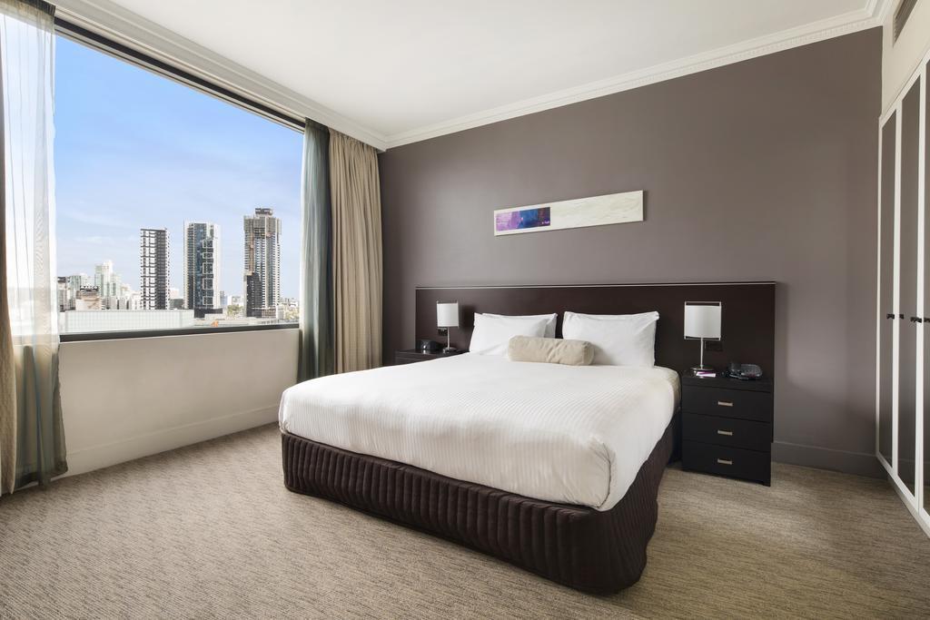 Crowne Plaza Melbourne 4* суреті