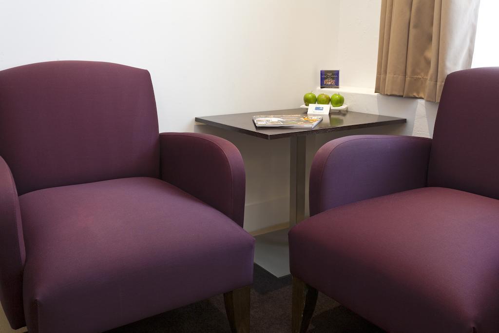 Фото Causeway 353 4*