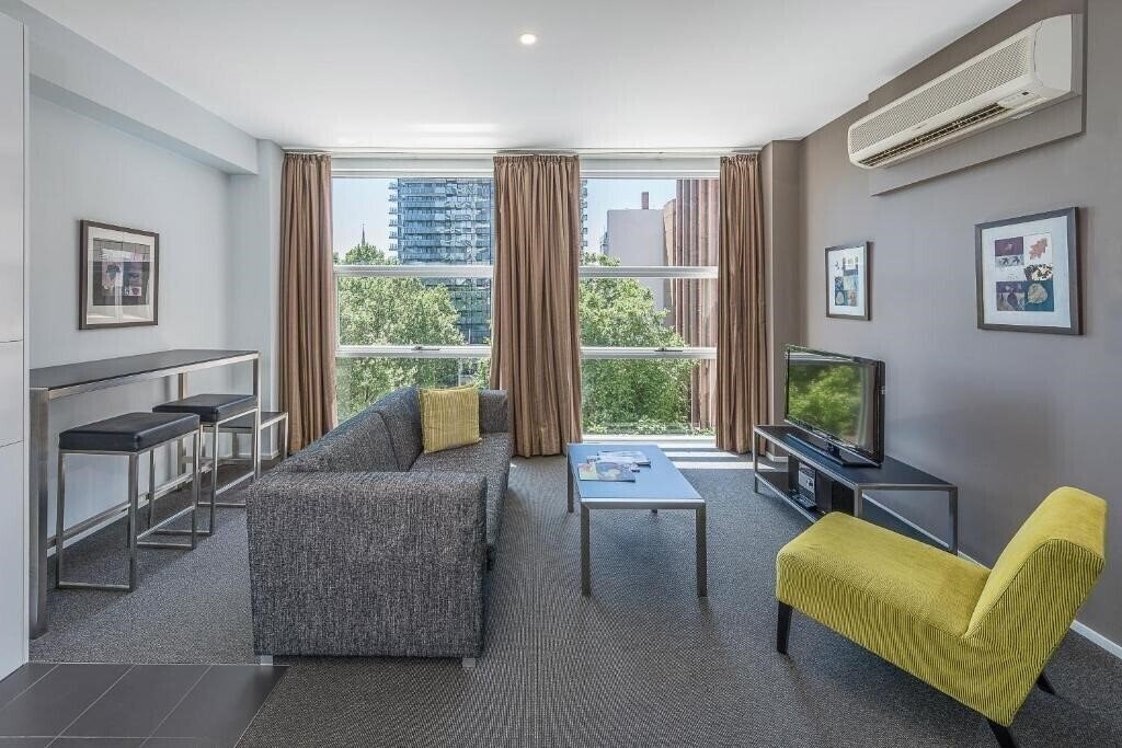 Mantra 100 Exhibition 4* суреті