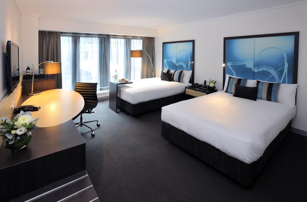 Фотография Novotel Melbourne On Collins 4*