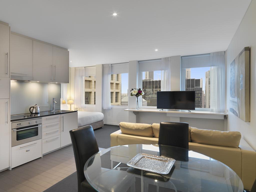 Картинка Oaks On Collins 4*