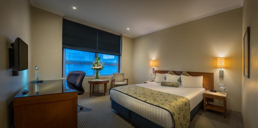 Фото Quality Hotel Batman'S Hill On Collins 4*