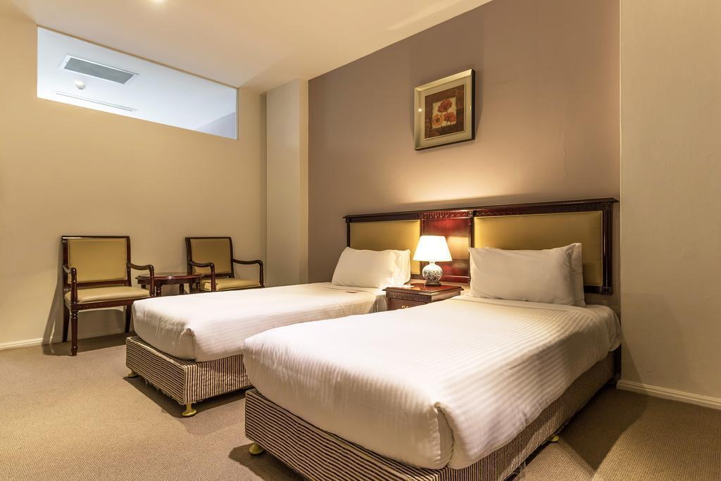 Фото Breakfree On Clarence 3*