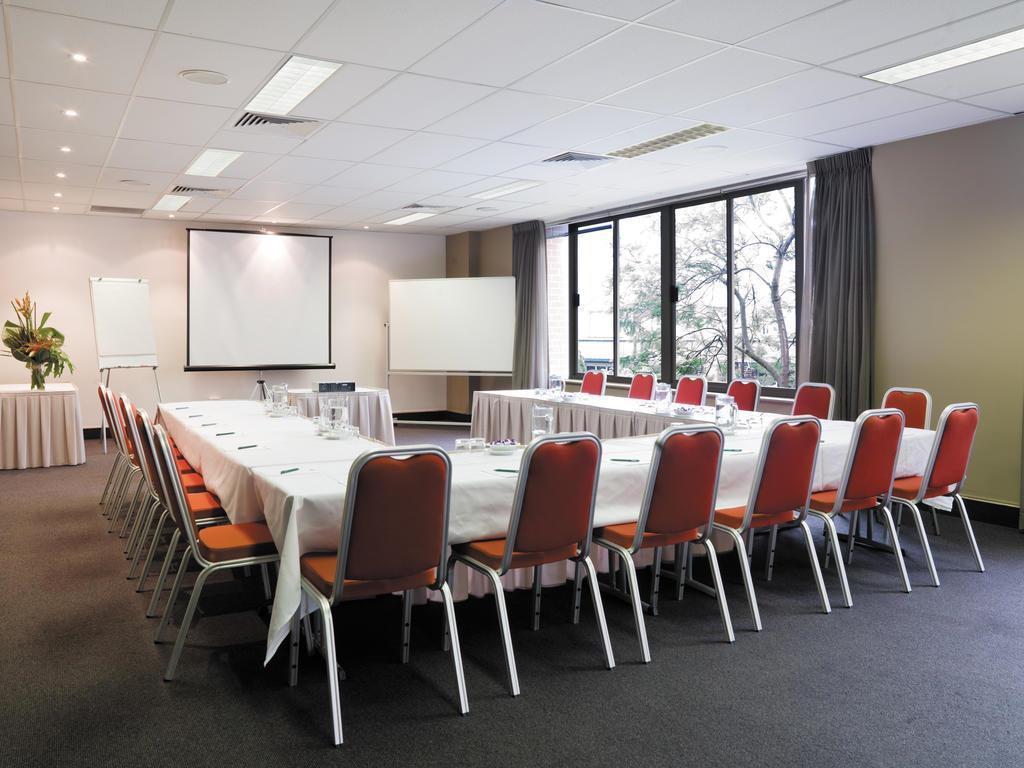 Adina Apartment Hotel Sydney, Crown Street 4* суреті