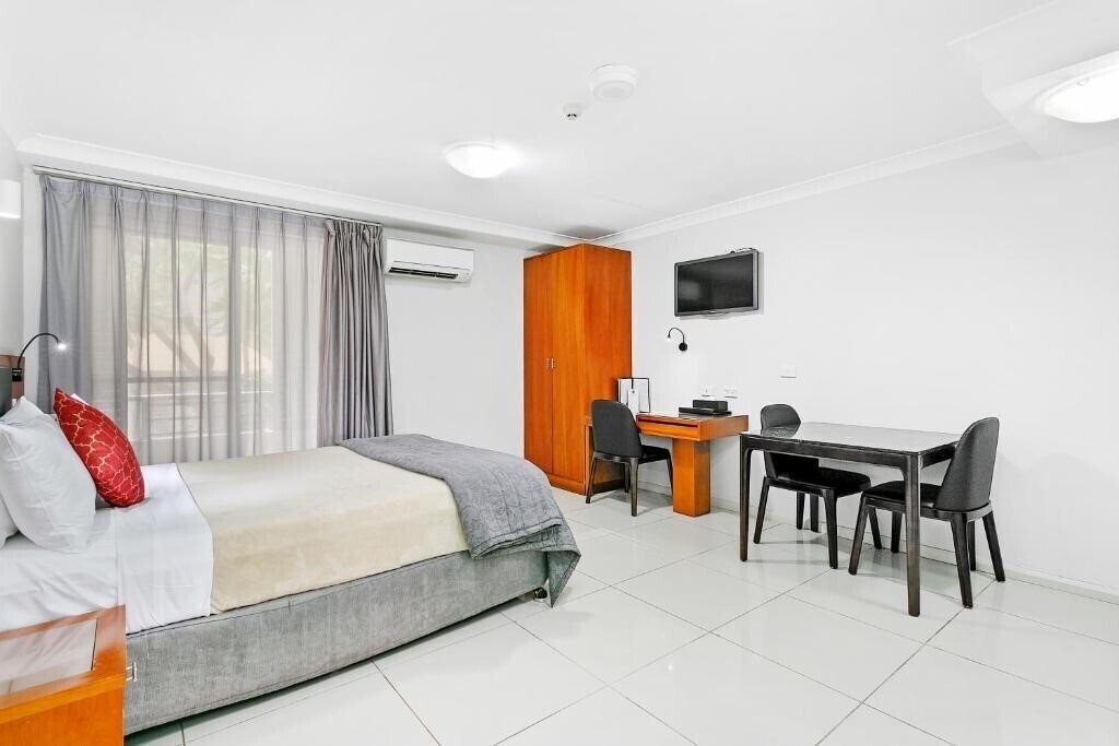 Comfort Inn & Suites Burwood 4* суреті