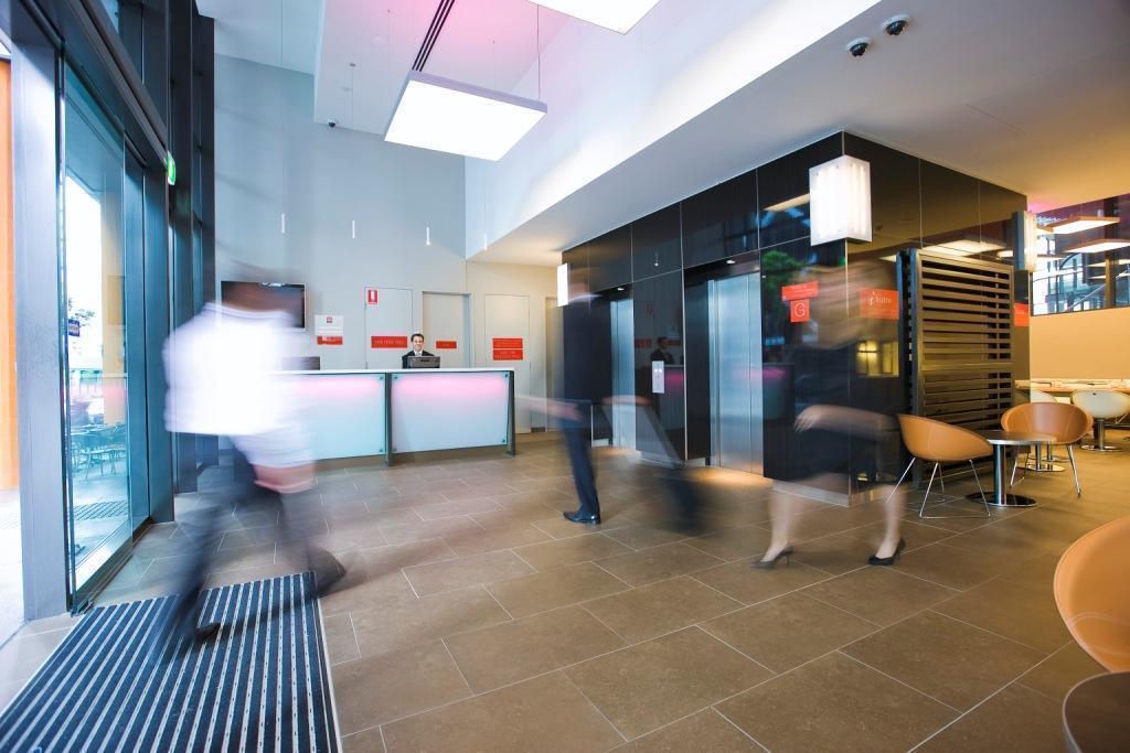 Ibis Sydney King Street Wharf 3* фотосуреті