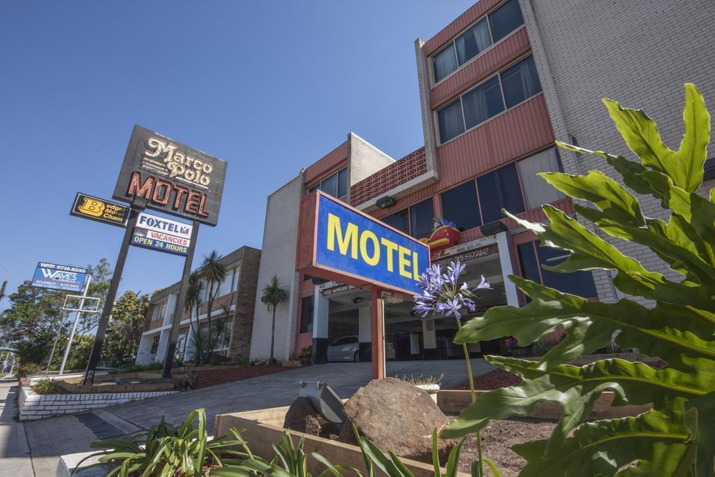 Отель Marco Polo Motor Inn 3*