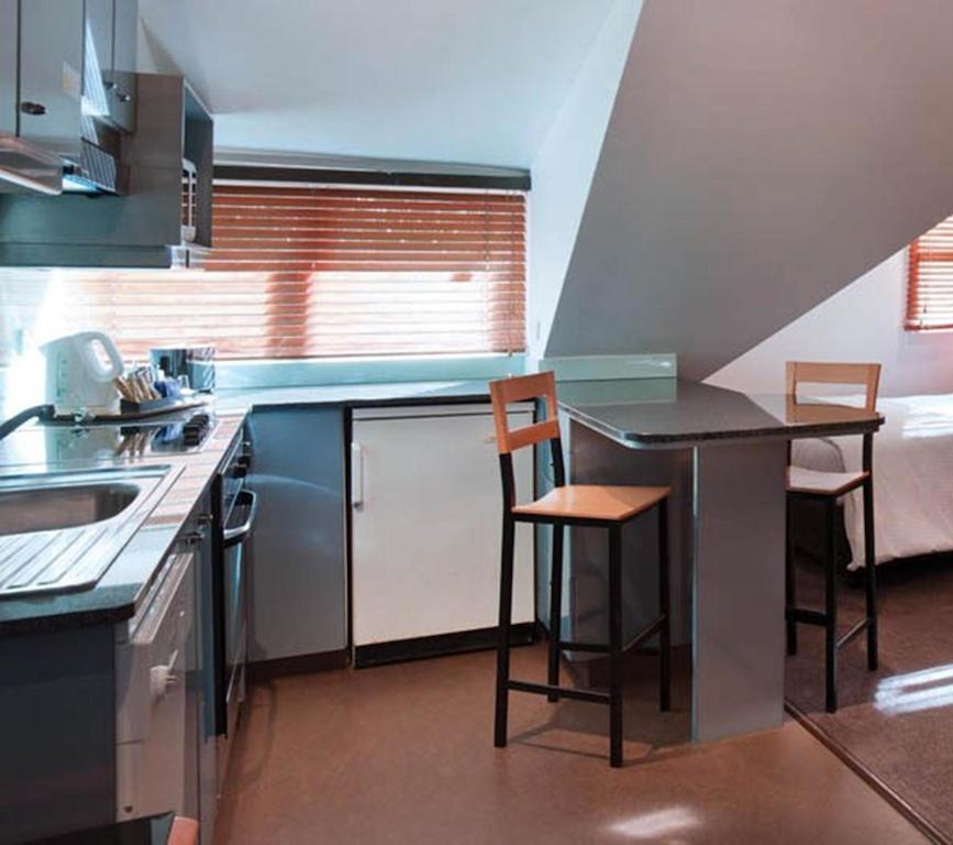 Фото Medina Serviced Apartments Double Bay 4*