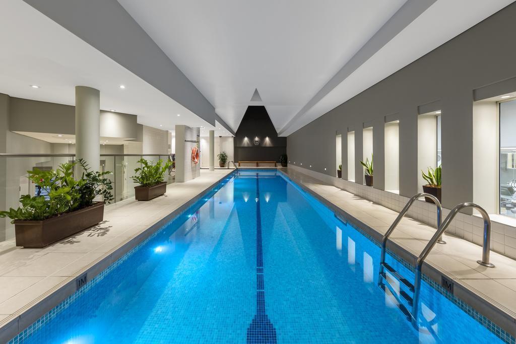 Отель Radisson Blu Plaza Hotel Sydney 5*