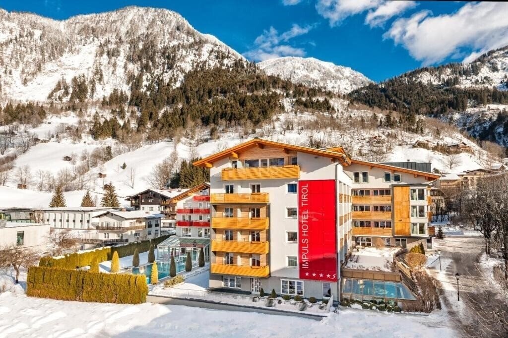 Отель Impuls Hotel Tirol 4*
