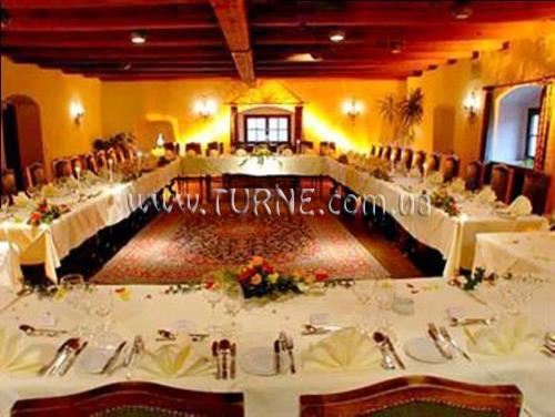 Schloss Weikersdorf 4* қонақ үйі