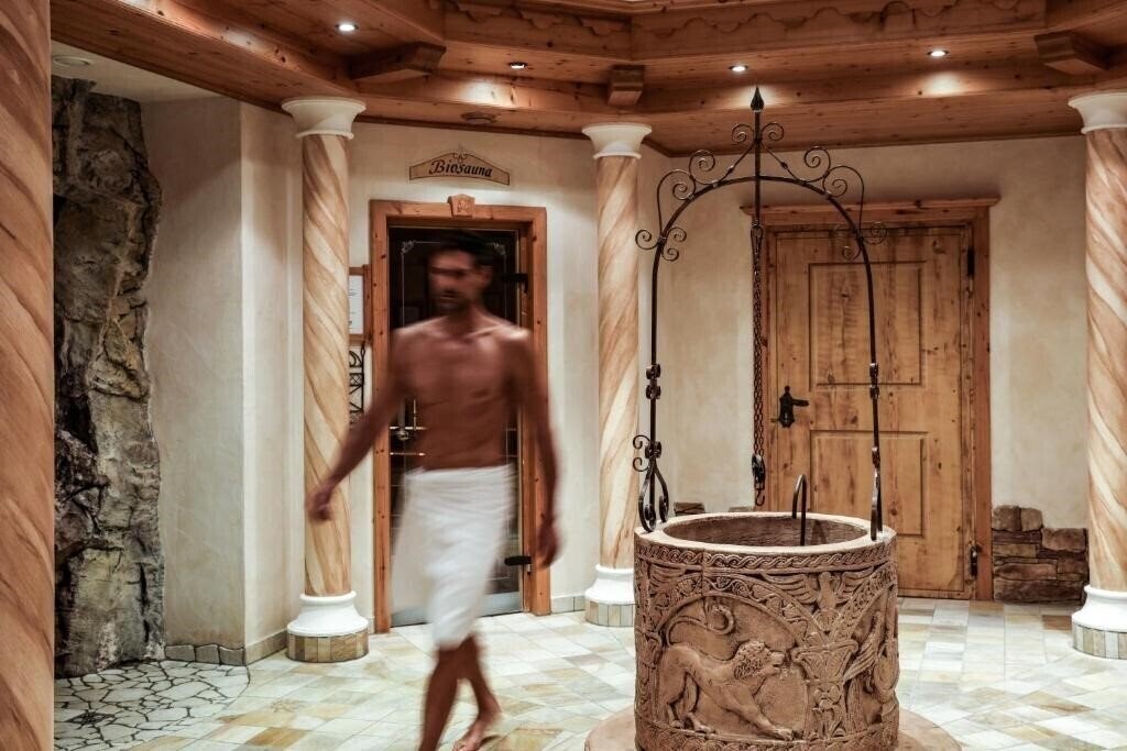 Фотография Almhof 4*