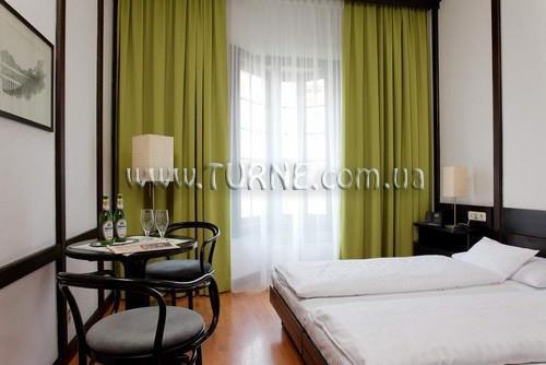 Central 4* суреті