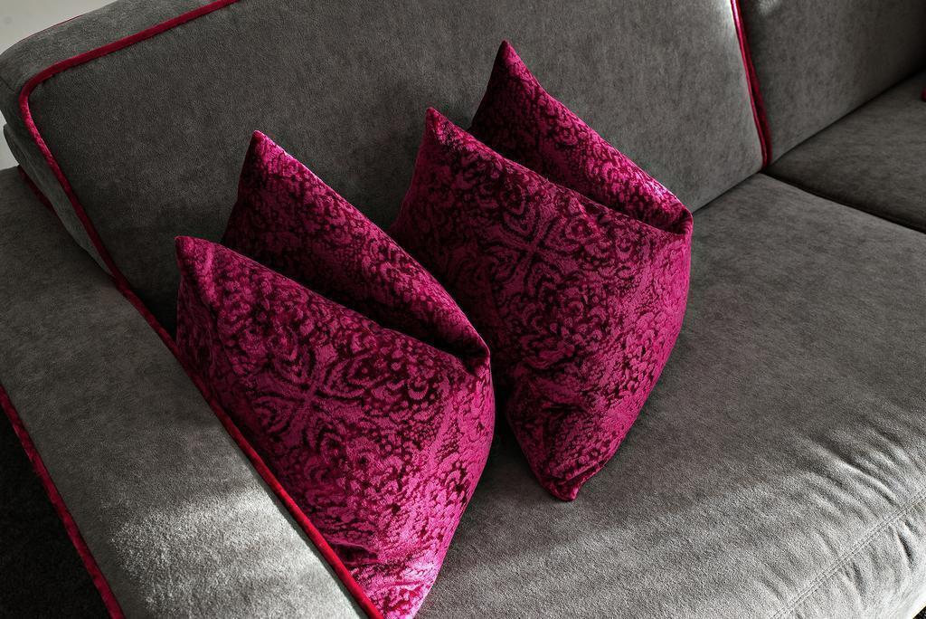 Изображение Christine 3*