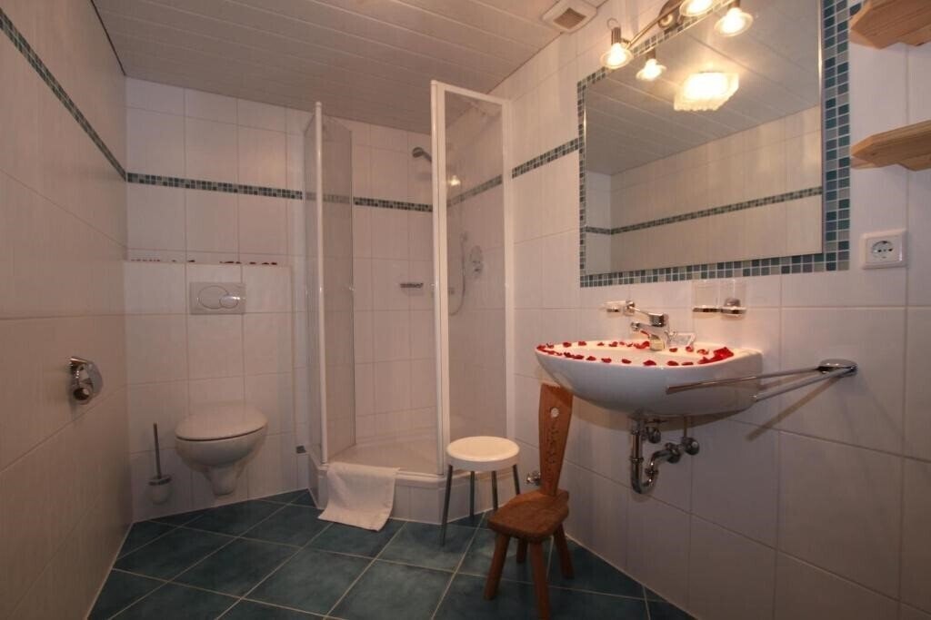 Картинка Gasthof Zur Muhle 4*
