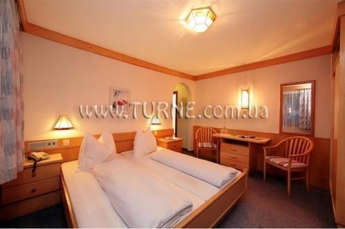 Bergheil Pension 3* қонақ үйі