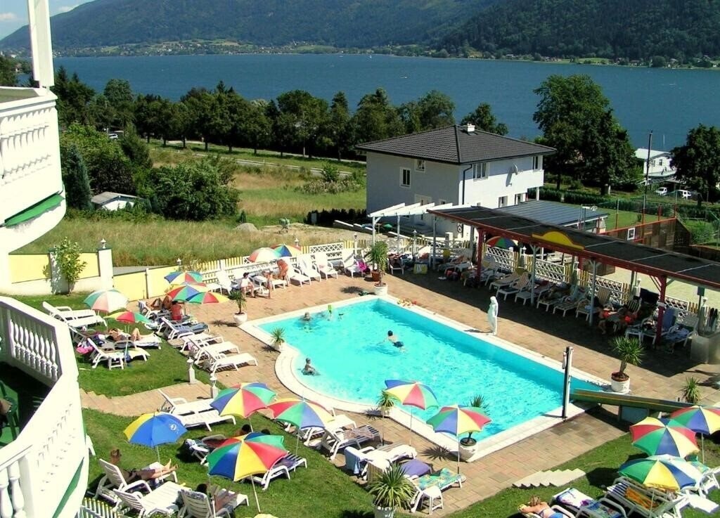 Ferienanlage Sonnenhugel 4* суреті