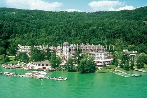 Отель Schloss Seefels 5*