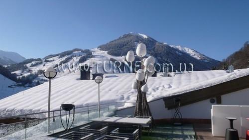 Alpine Palace New Balance Luxus Resort 5* қонақ үйі