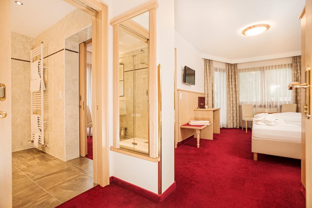 Alpenhof Kristall 3* суреті