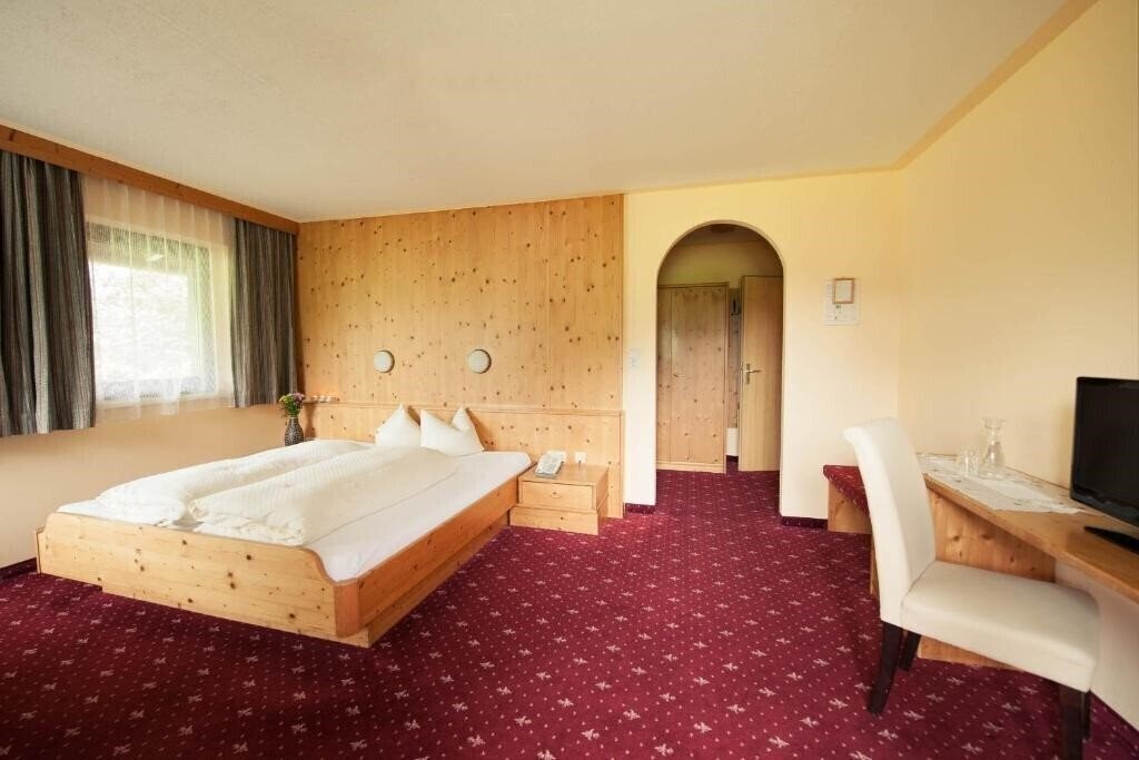 Изображение Hotel Steuxner 3*