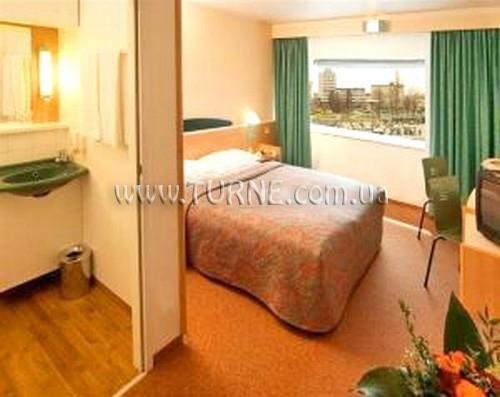 Отель Ibiz Graz 3*