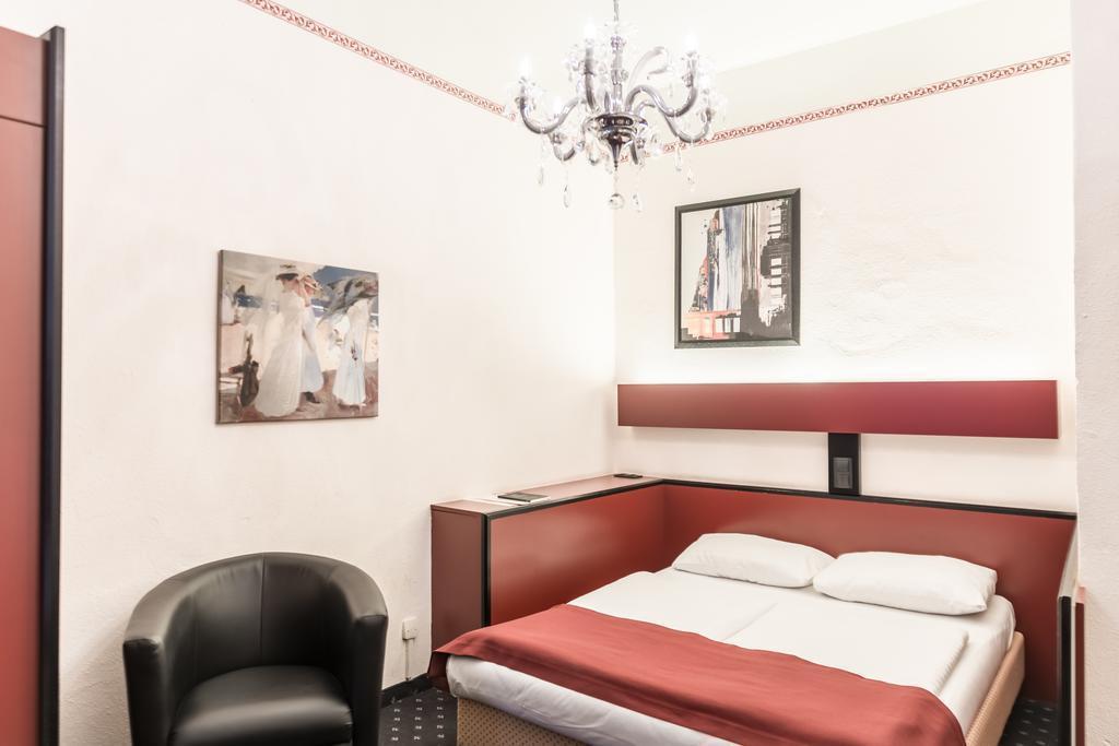 Фото Hotel Furst Metternich 3*