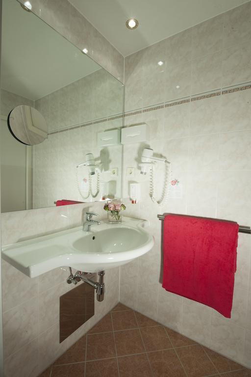 Pertschy Palais Hotel 4* суреті