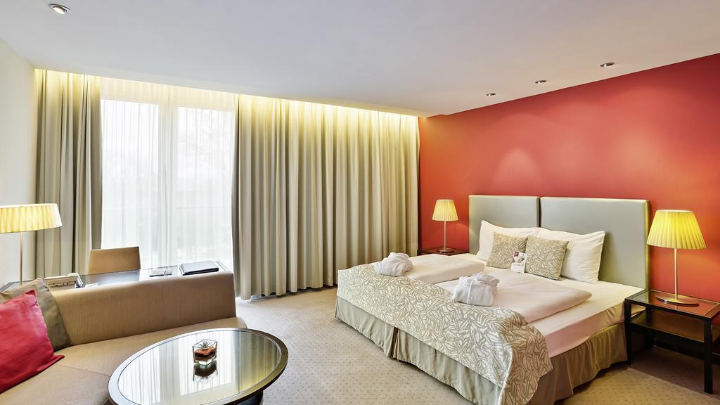 Austria Trend Hotel Savoyen 4* қонақ үйі