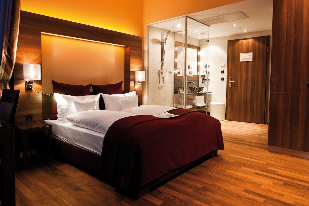 Картинка Fleming's Deluxe Hotel 4*