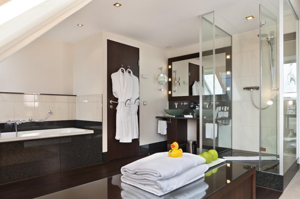 Фото Fleming`s Wien-Westbahnhof 4*