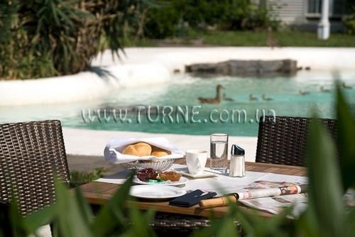 Pyramide 4* суреті