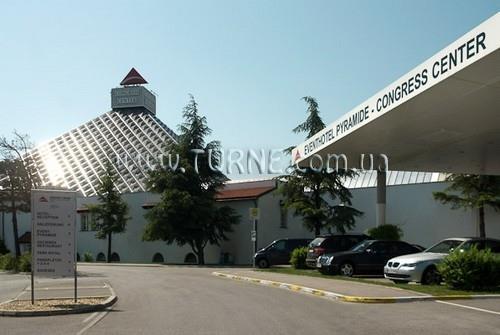 Pyramide 4* суреті